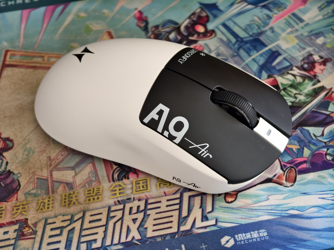 ATK蜻蜓A9裂成九个版本:3955新版是甜点位,百元老款的滚轮风险得先知道