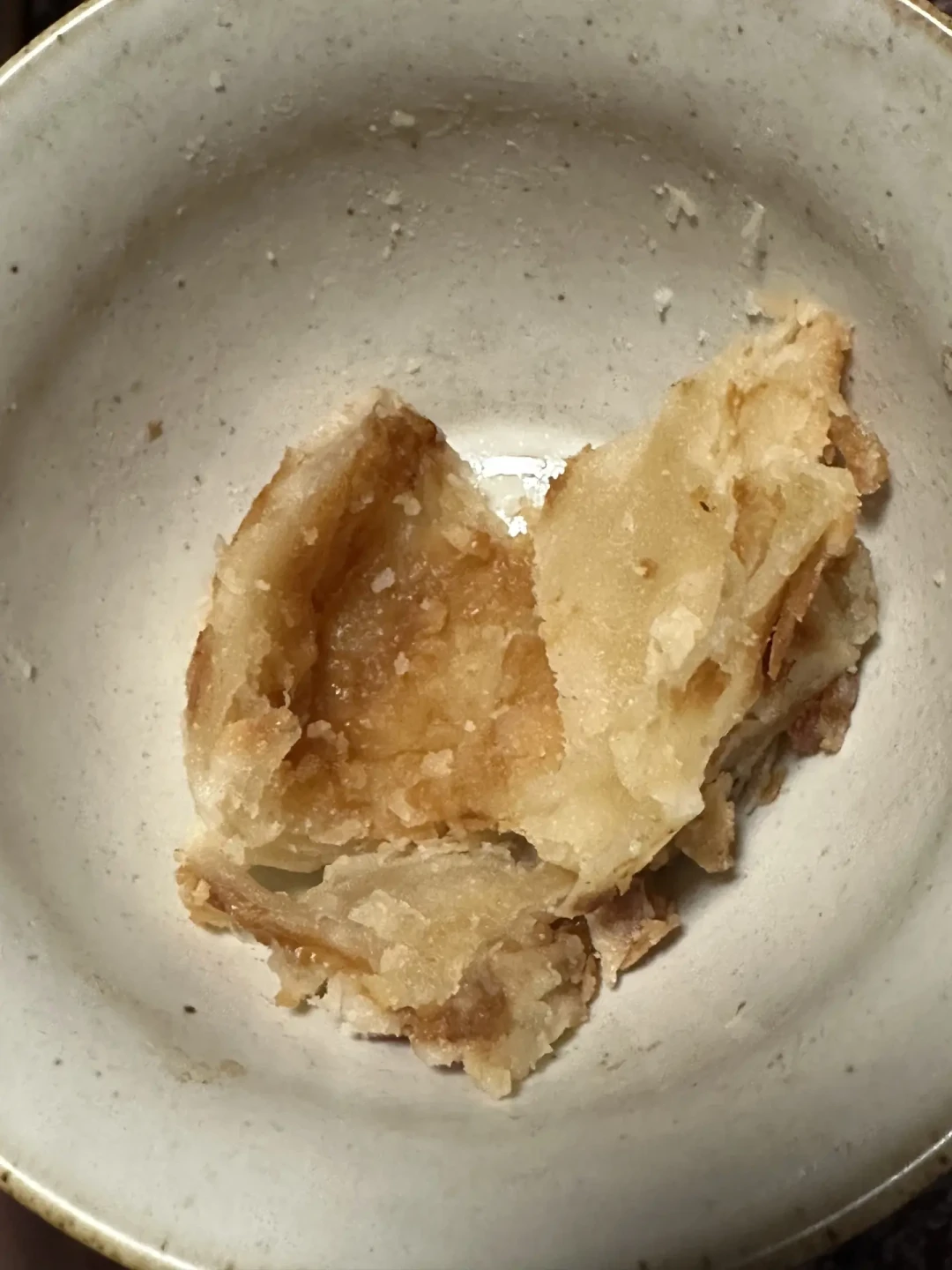 鲜肉月饼正处在不用排队的窗口期:光明邨排队15分钟、詹记2.5元一个、盒马口碑两极——今年第一口先对完这三条路再吃