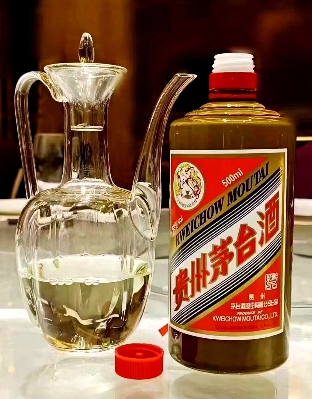 精品茅台提价到2410元,比飞天贵出657元:中秋高端局选这瓶“塔腰”?先对照这三组价格再付款