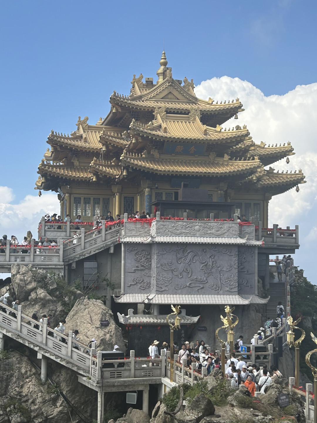 8月24日出伏,热却反而加码:老君山门票售罄、栾川90元包吃住,豫鄂湘最后10天暑假去哪玩