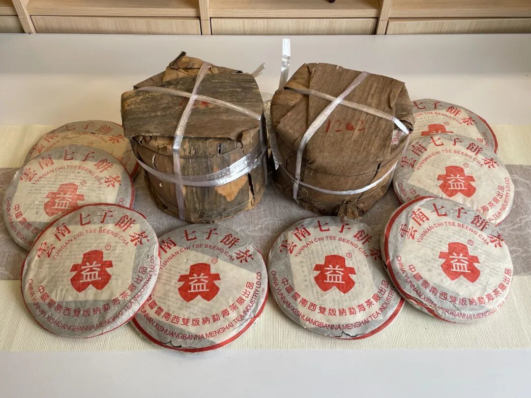 紫砂罐能存普洱吗?翻完全网三派观点,你可能想重新考虑家里那个罐子