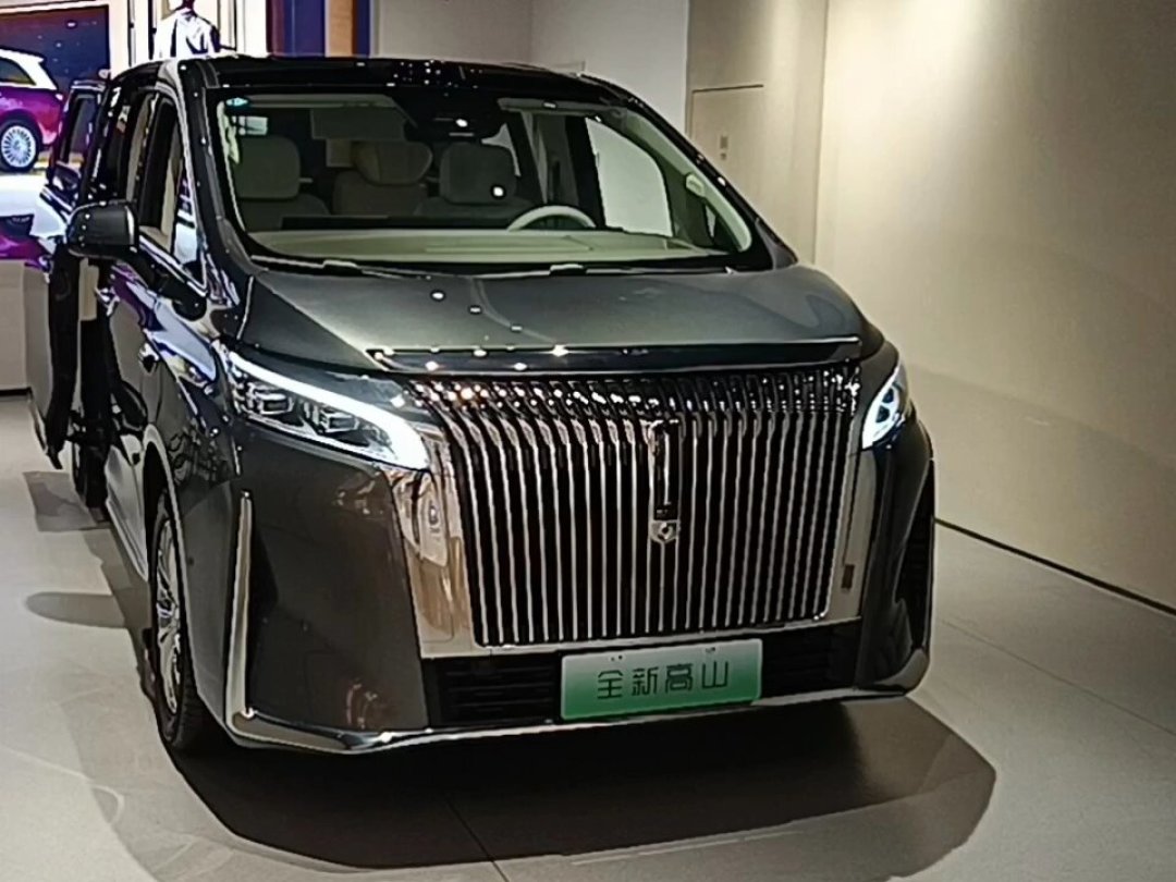 成都车展明天开幕,魏牌带来4台车,唯独没有蓝山:买V8X、等高山、等蓝山的三种做法
