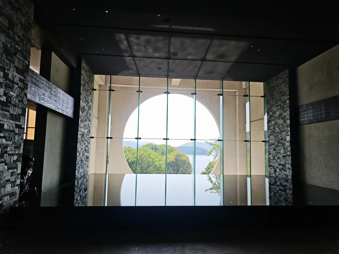 千岛湖洲际摘牌,凯宾斯基一年换牌4家:这波高星酒店“换牌潮”,订房前先查4件事