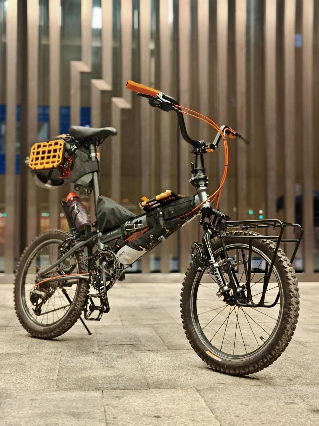 P8 卖了100万台,为什么改装老手反而劝你别买新车?想买折叠车来改,先看懂这笔底车账