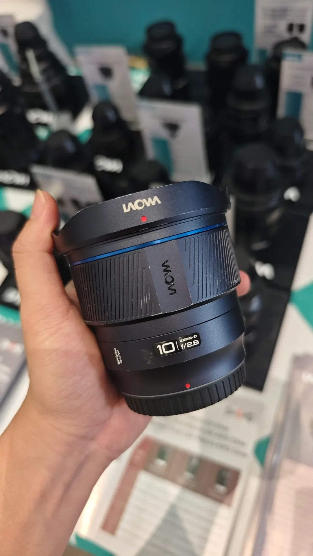 老蛙12mm F2.8 AF降到4950元,比更广的10mm还便宜518元:风光星空党该选哪支超广角?