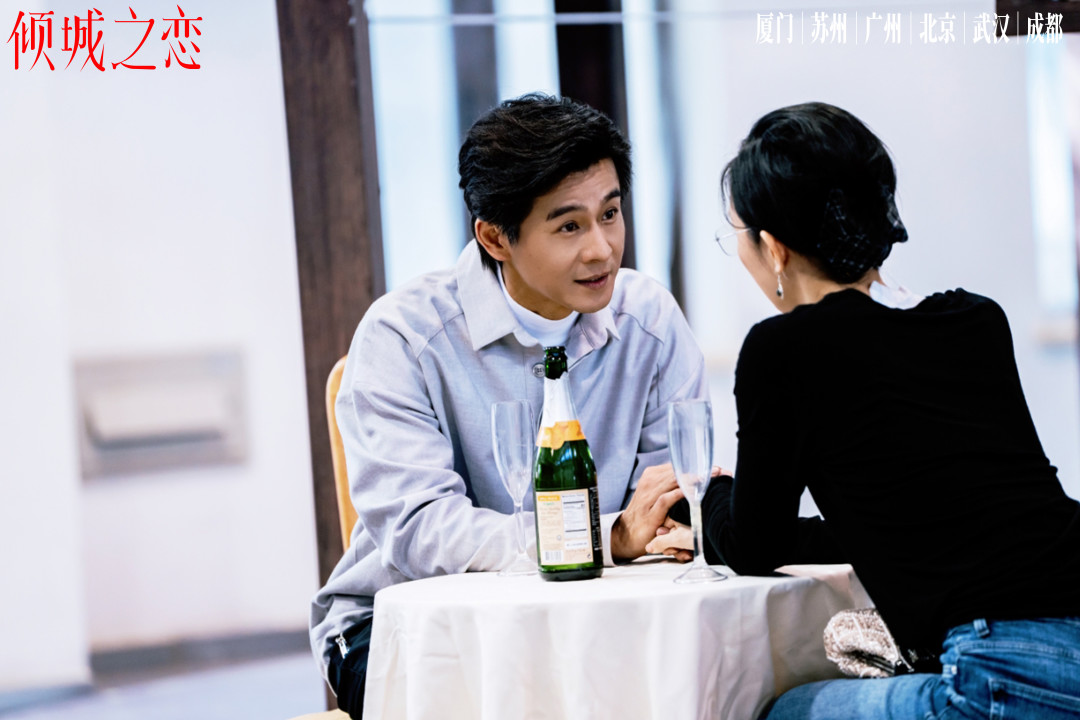 话剧《倾城之恋》吵了六城:好评的原因、差评的原因都查清了——等二轮买票前先看这篇