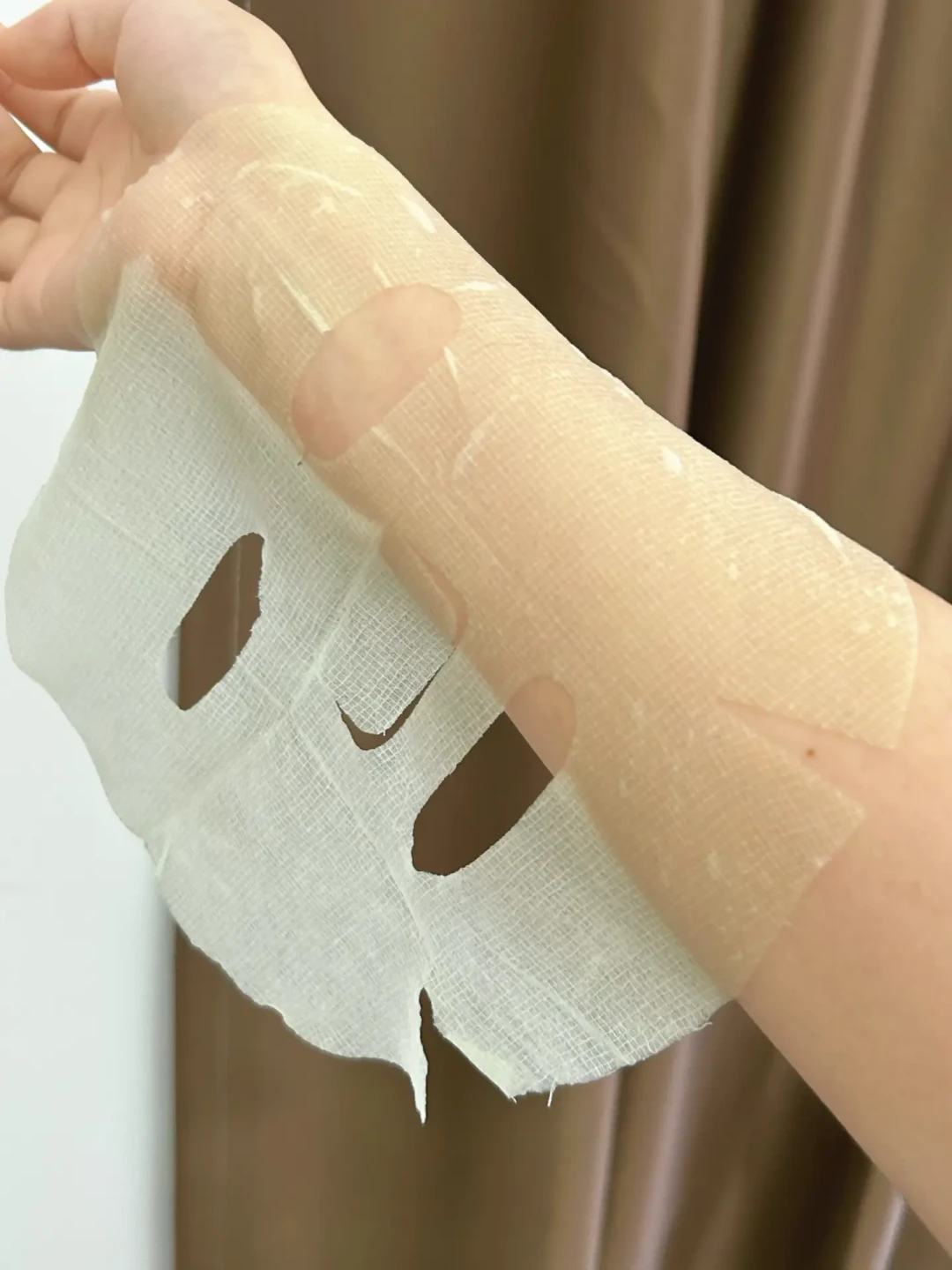 防晒挡不住“热老化”:翻了《自然》子刊和浙大哈佛的研究后发现,真正有用的办法基本免费