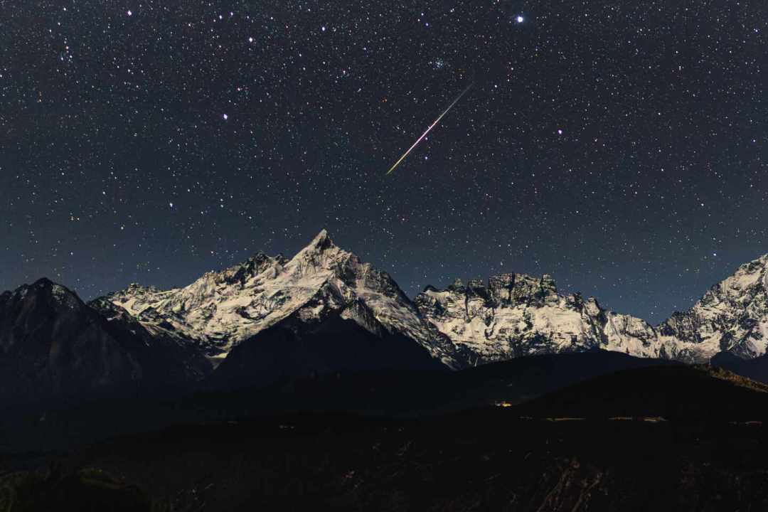 错过了“十年最好”的英仙座流星雨?2026剩下的夜空,还有4场值得专门安排