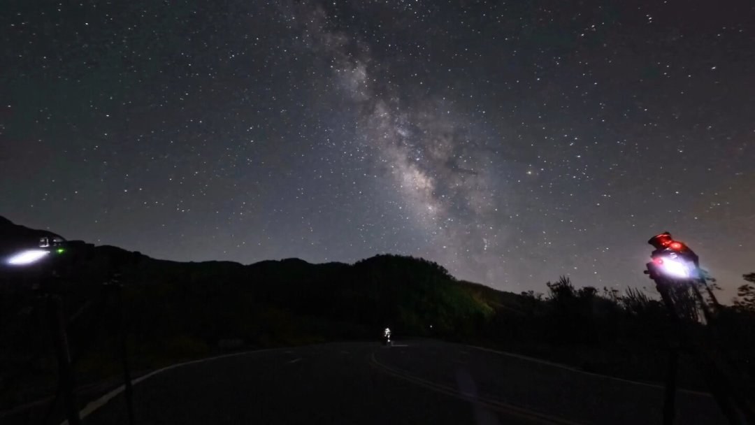 英仙座流星雨刷屏了,但银河季还没结束:8月下旬拍第一条星空延时,先看完这篇不白花一夜