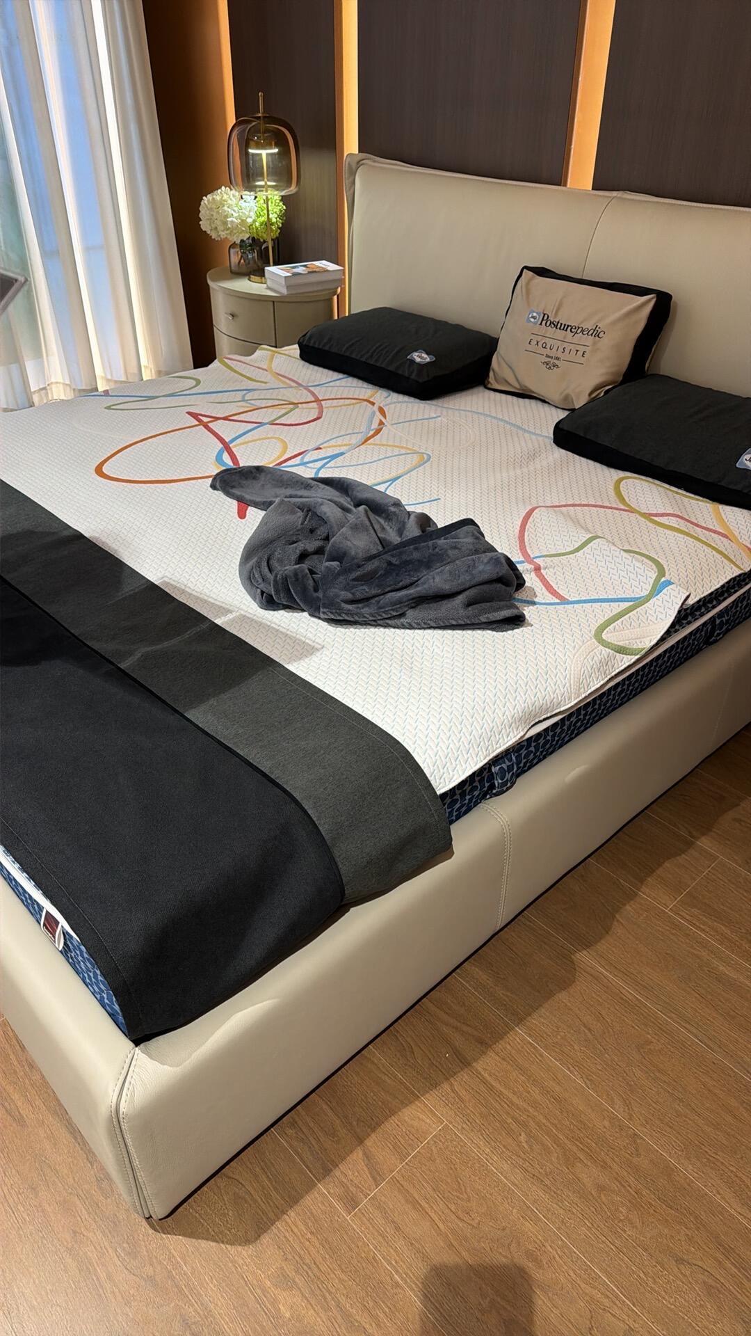 同一张丝涟床垫,有人砍到6折,有人按报价买:翻了几十条真实成交帖,整理出各型号底价和砍价门道