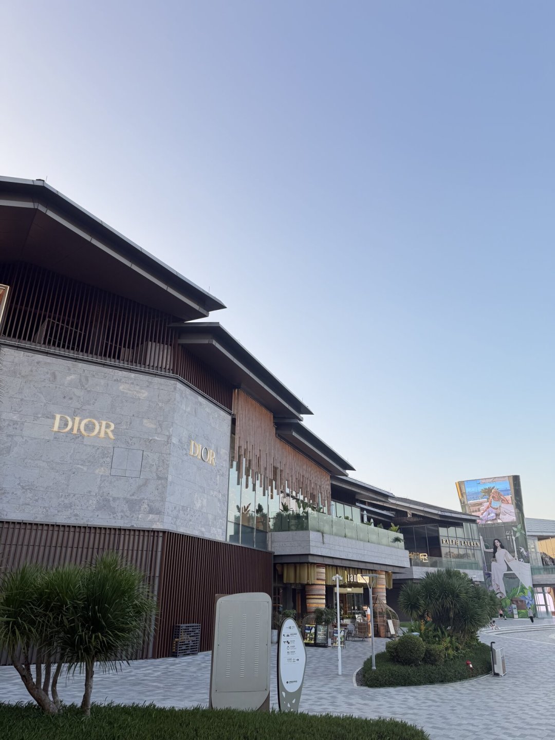 卡地亚都被拼单了:海南免税“拼单”潮的成本账、自保法和三条红线