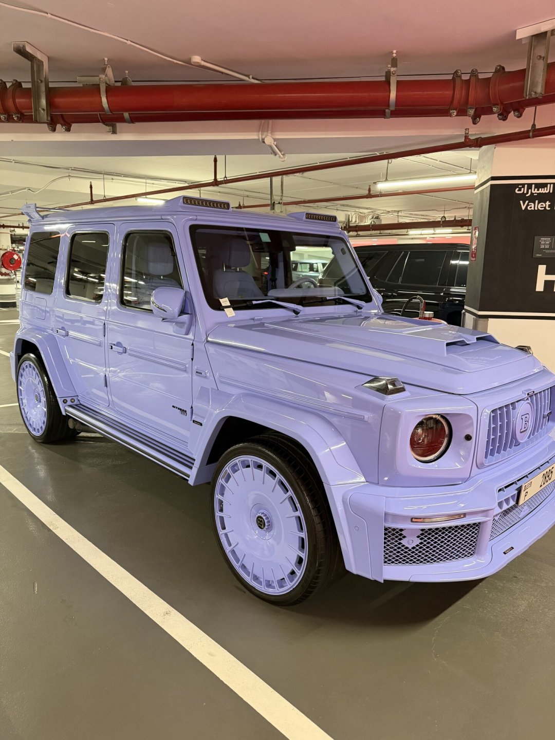 巴博斯G800一年掉价200多万:新车400万,二手200冒头,30多万还有“自制版”——想捡漏,先学会分真假
