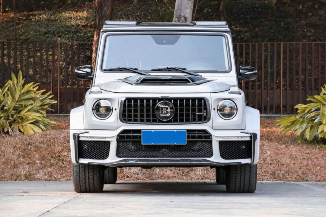 巴博斯G800一年掉价200多万:新车400万,二手200冒头,30多万还有“自制版”——想捡漏,先学会分真假