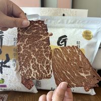 牛肉干哪个好吃？办公室、追剧、露营这样选口味不踩空
