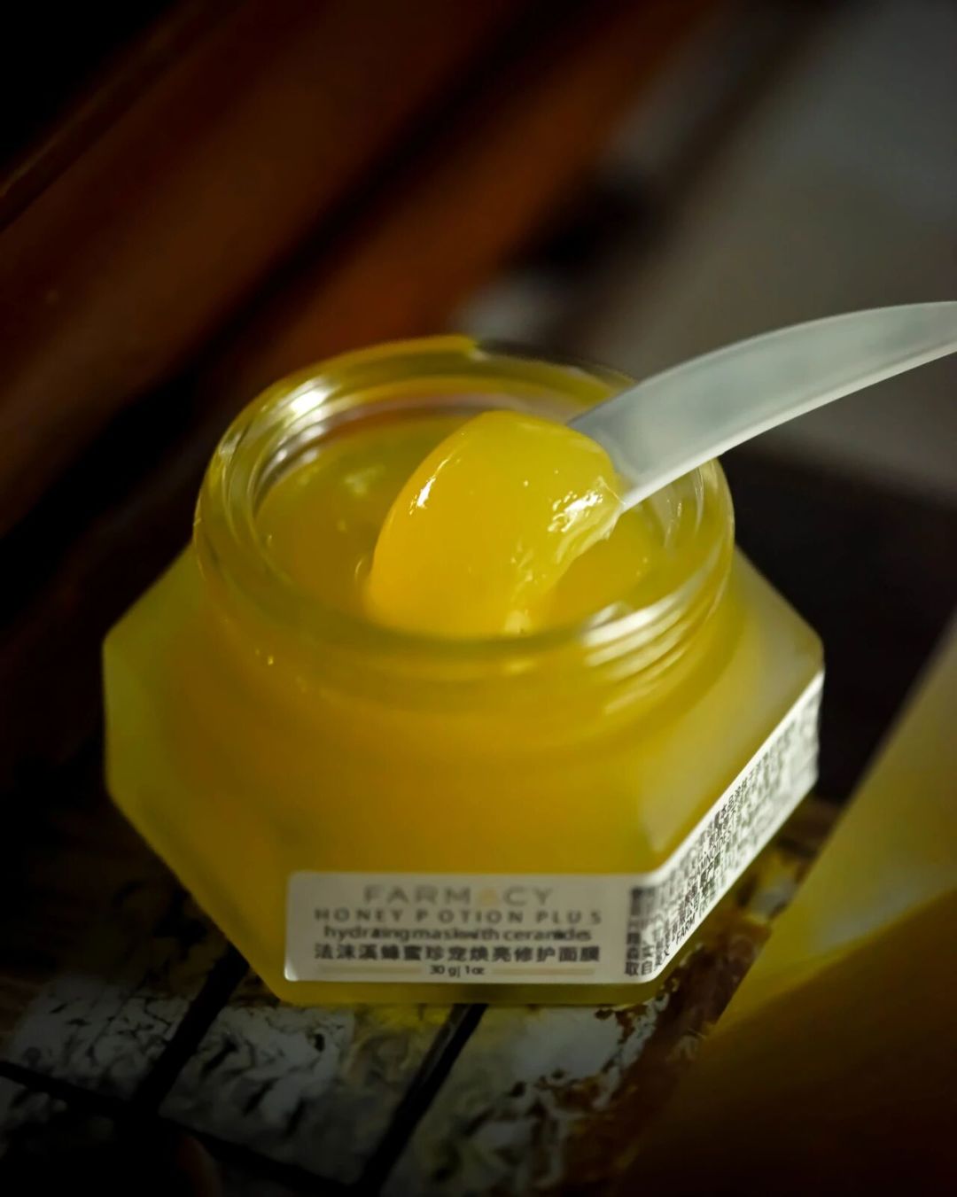 FARMACY卸妆膏用完接着入什么?水杨酸、果酸、蜂蜜线的真实口碑,我们替你翻了一遍