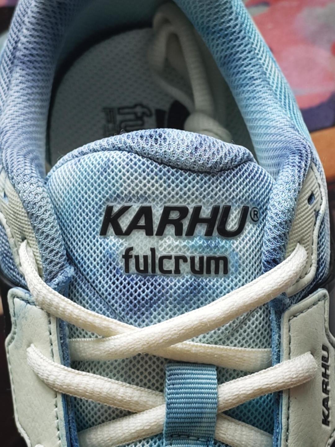 同一双 KARHU，有人 110 元捡漏，有人花 1079：没有官方店的芬兰熊，到底怎么买才不亏