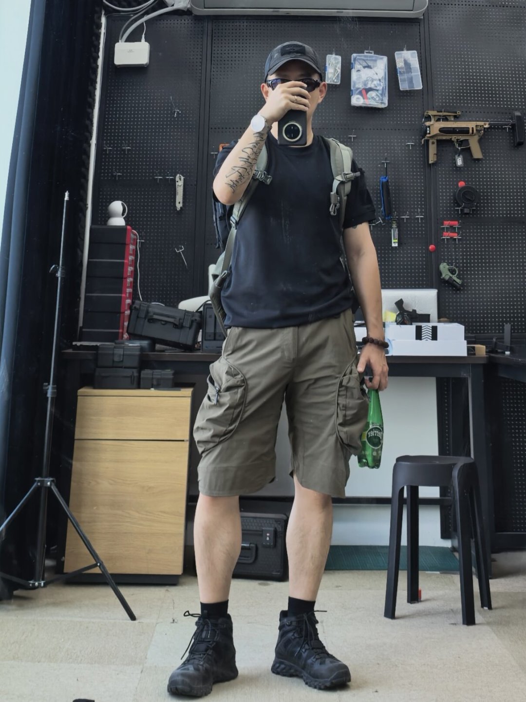 战术风爆了:龙牙年销18亿、军鸟吊牌炒到300块,懂行的为什么转身去买波兰老牌赫利肯