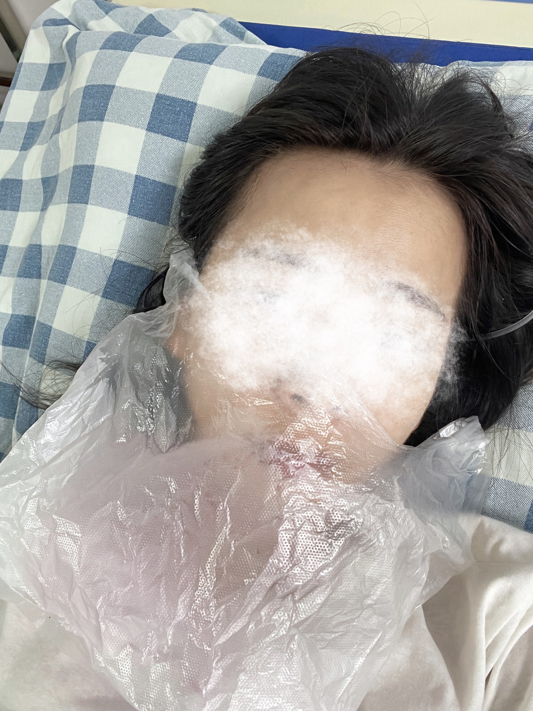 店员崩溃抽搐、女子吹空调“中毒”:呼吸性碱中毒高发,“深呼吸”可能帮倒忙