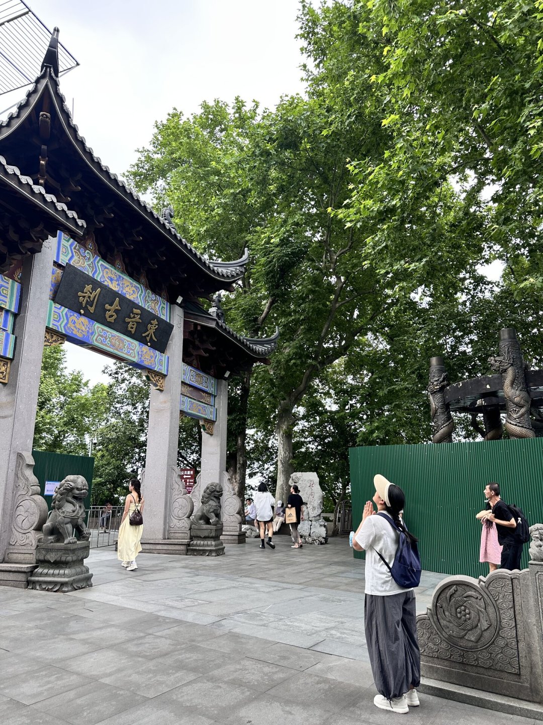 灵顺寺闭寺修缮到11月25日,重开还剩96天:这段时间还要不要去北高峰