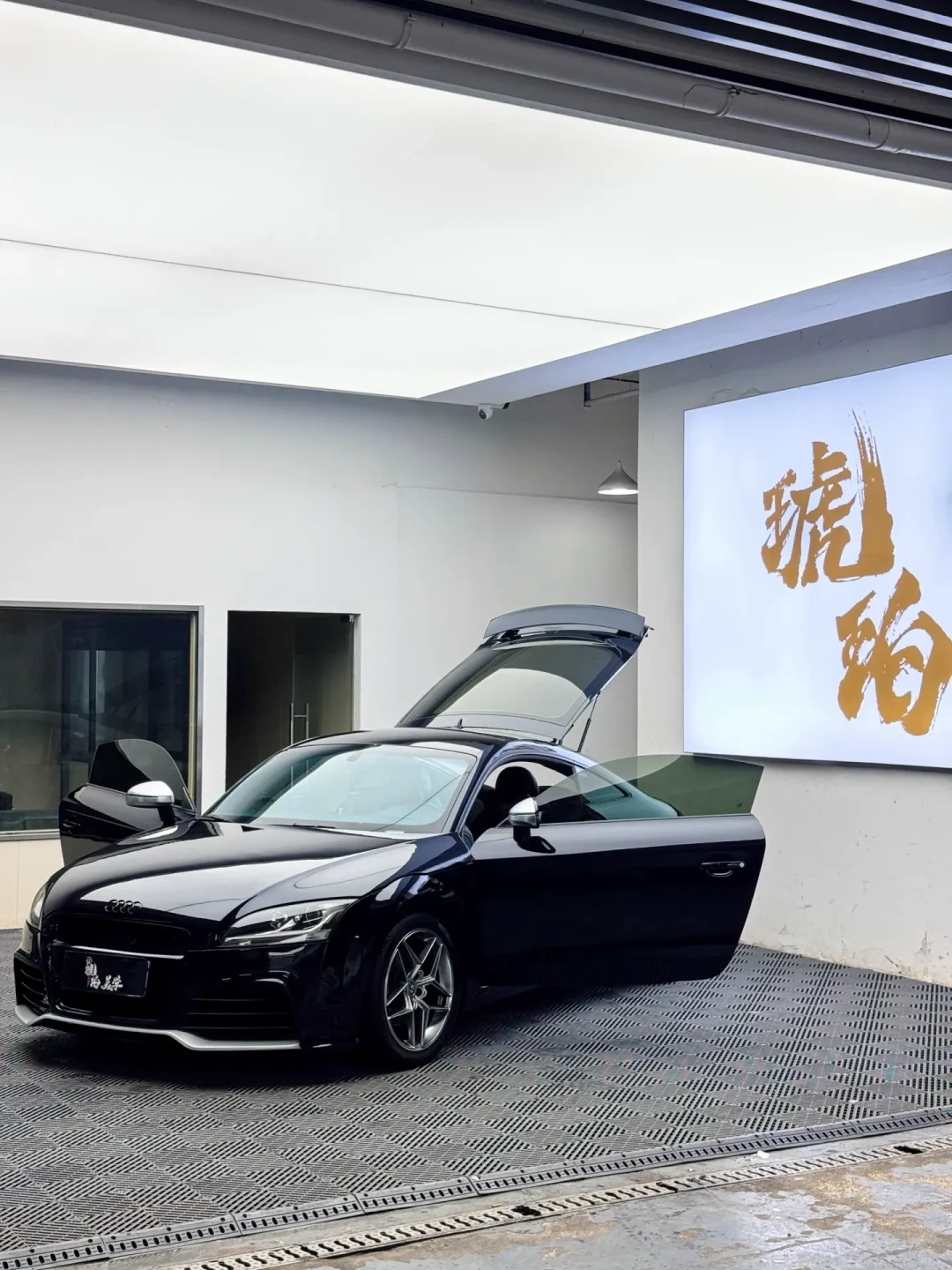 2000块的泡水车、8千的宝马7系:刷完百万播放的翻新视频,先别急着掏钱