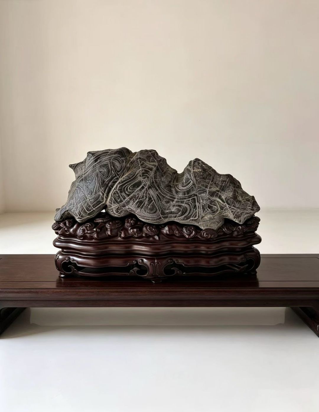 《饺子王》268万成交、兰州石展下周开幕:你捡的那块石头,到底值不值钱?