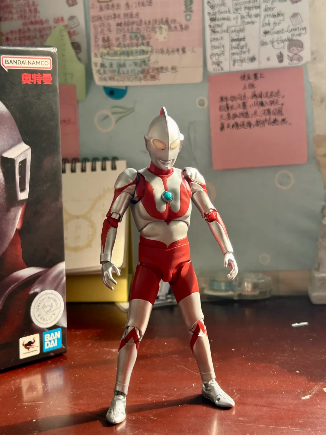 795元真骨雕初代奥特曼60周年版：被嘲“透光头”到“买配件包送初代”，值得买吗？