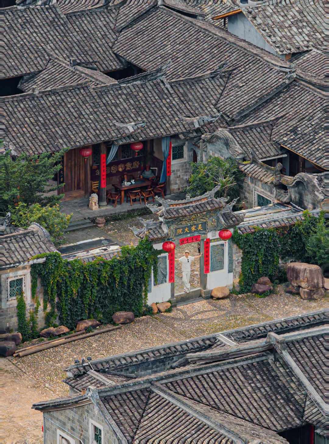 长汀火了,但别急着出发:长汀、土楼、龙南、梅州4个客家目的地,一次讲清楚谁值得专程跑一趟