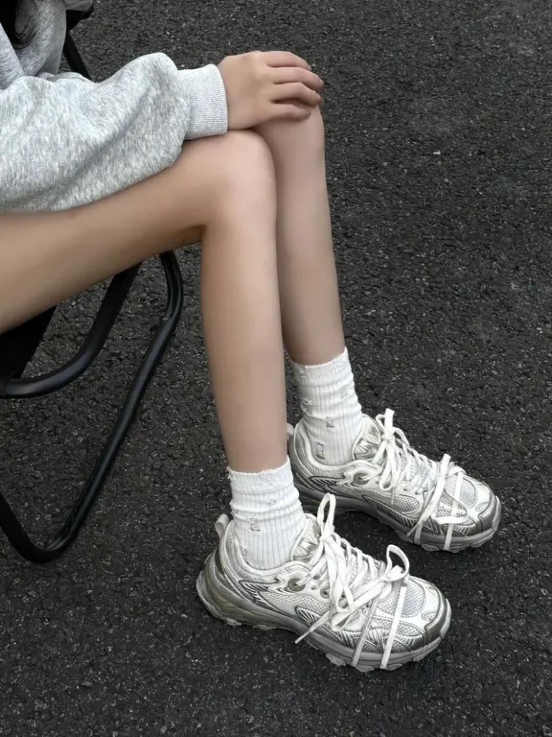 新衣服故意做