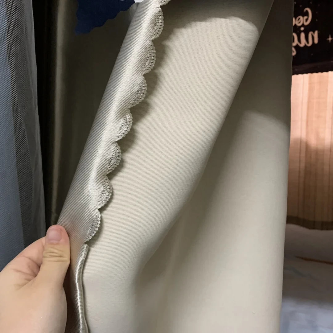 宿舍床帘别急着抄测评：有高校明令禁止，有人装完被没收，确认3件事再花钱