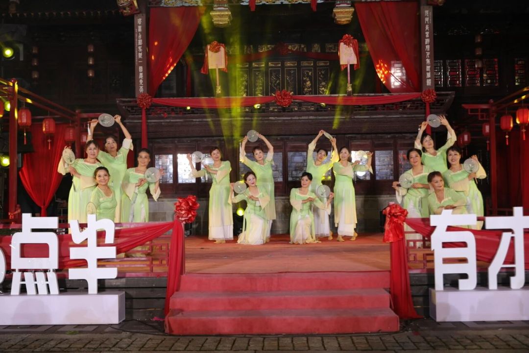 从19.9元到300元一节课：秋季报名季，零基础成人学古典舞，这笔钱到底该怎么花