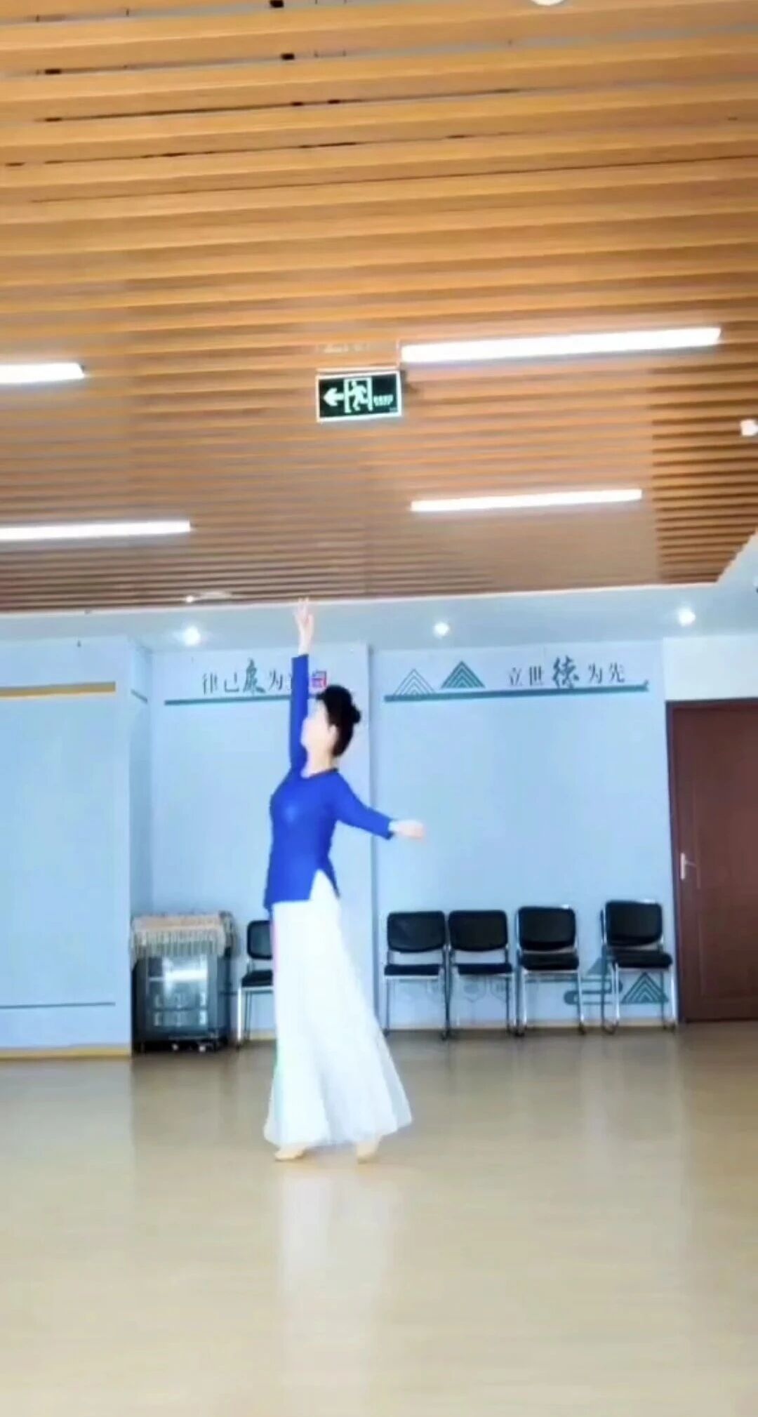 从19.9元到300元一节课：秋季报名季，零基础成人学古典舞，这笔钱到底该怎么花