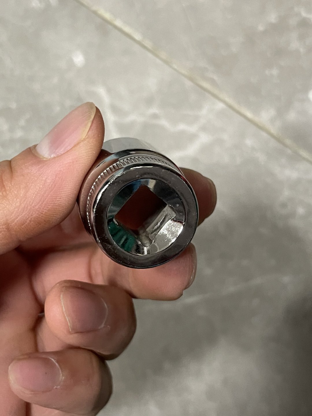 世达的19mm套筒拆不动轮毂螺丝?看完52条评论的争论,我搞懂了世达“全套”缺的是什么