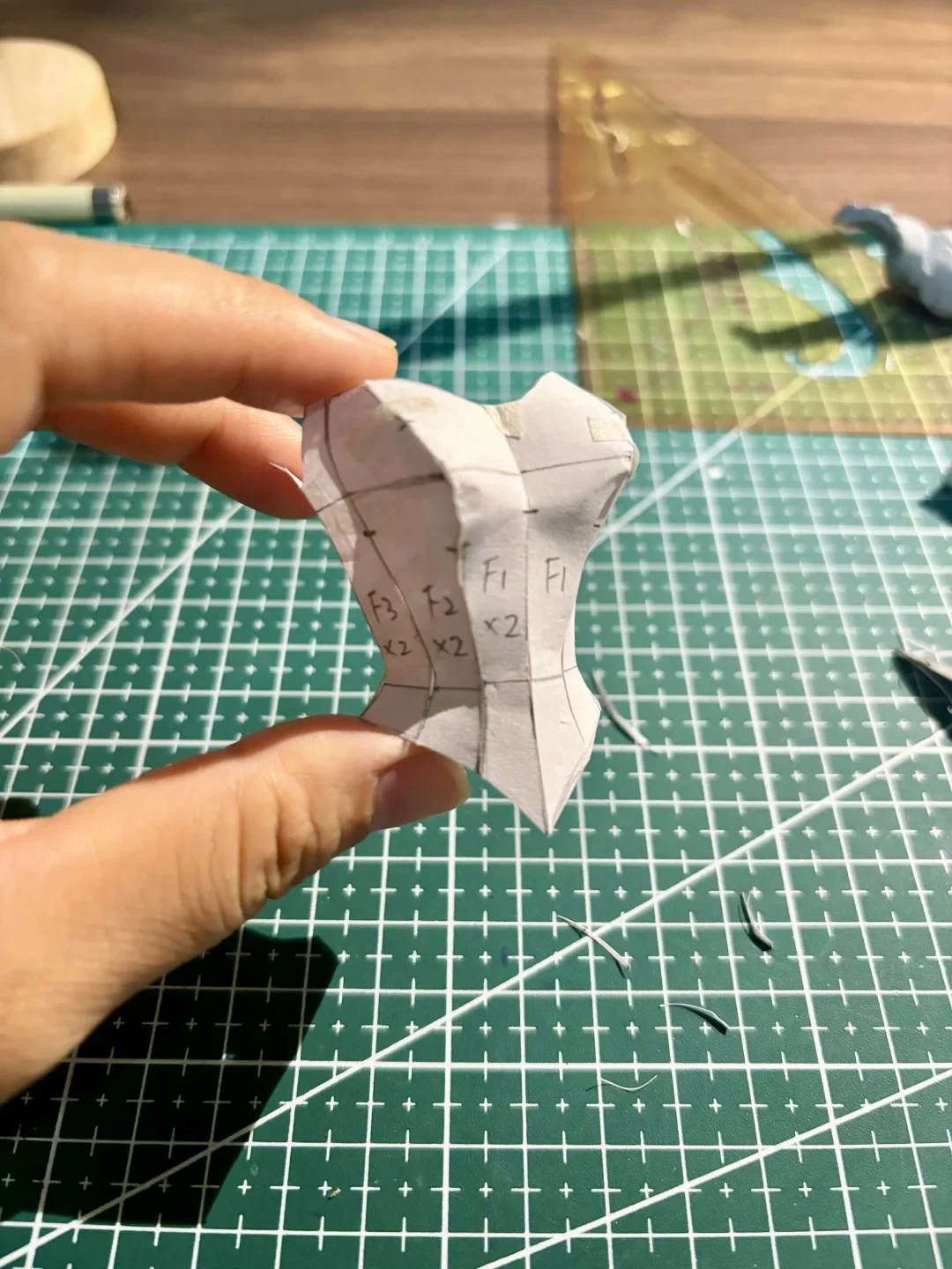 30元的玩具缝纫机真能做娃衣？翻完两拨人的帖子，我整理出三档预算