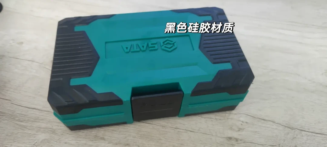 老A是世达的“平替”吗?知乎这两天刷屏的答案,大半出自同一个人——真实口碑其实在另外几个地方