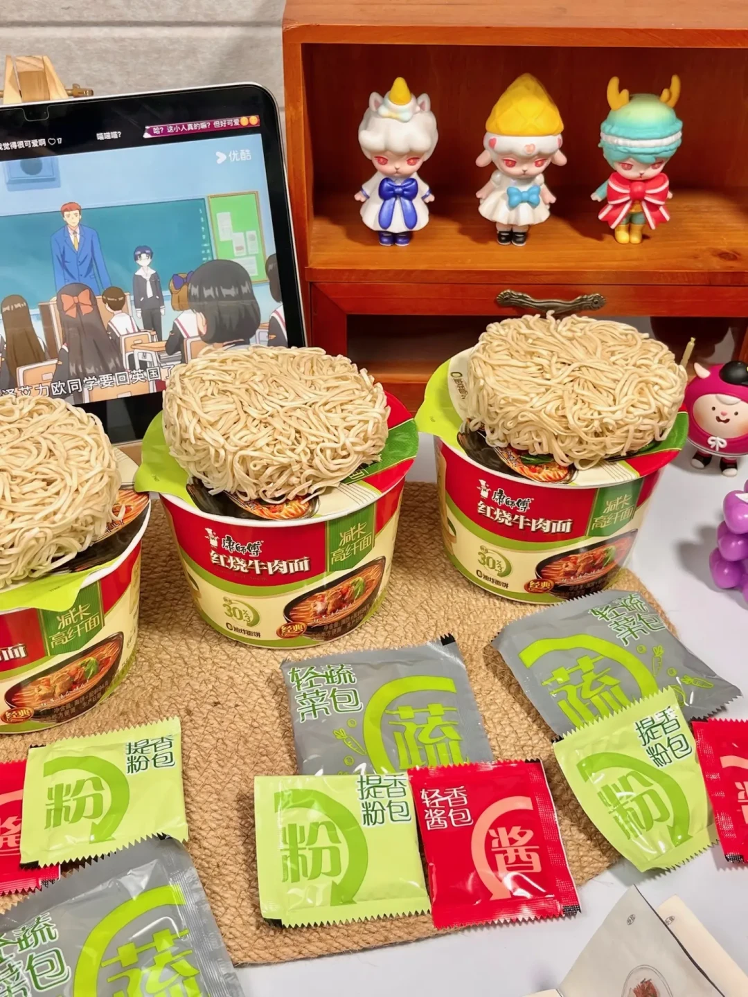 康师傅红烧牛肉面今天34岁:不如当年好吃,为什么又