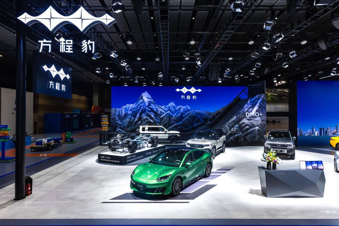 SU7刚交付满50万台，方程S开启预售：现在锁单已经验证的，还是等9月？