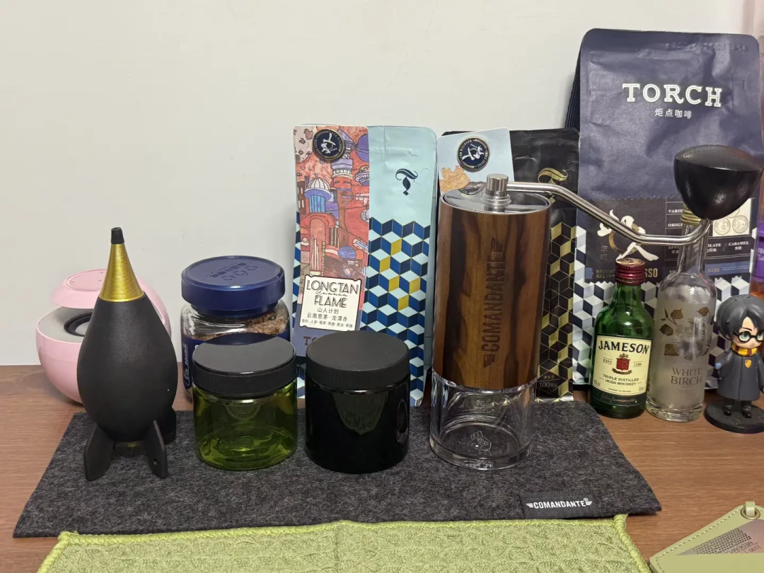 手里的磨豆机想顺便磨意式?翻了一圈真实经验帖,整理出四条路各自的账