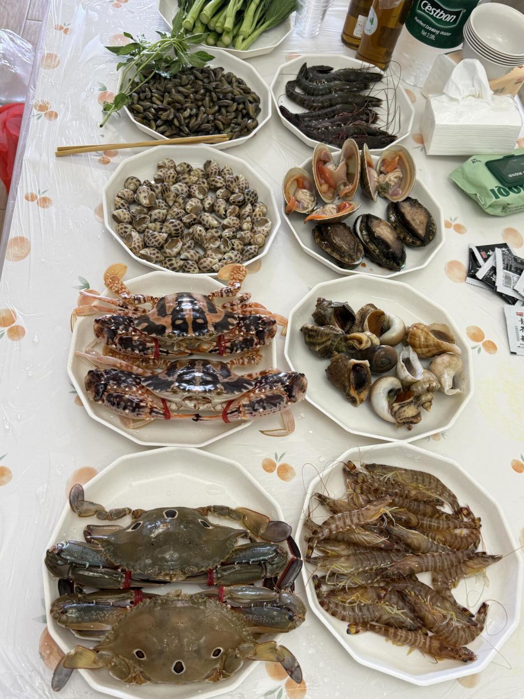 有厨房≠能做饭:国庆全家订民宿前,先算清这笔餐费账