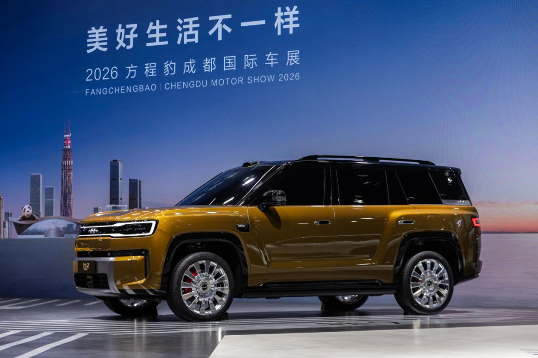 40万的钛9真是“青春版仰望U8”?交叉核对车展首秀信息与2026款U8,60万差价到底差在哪