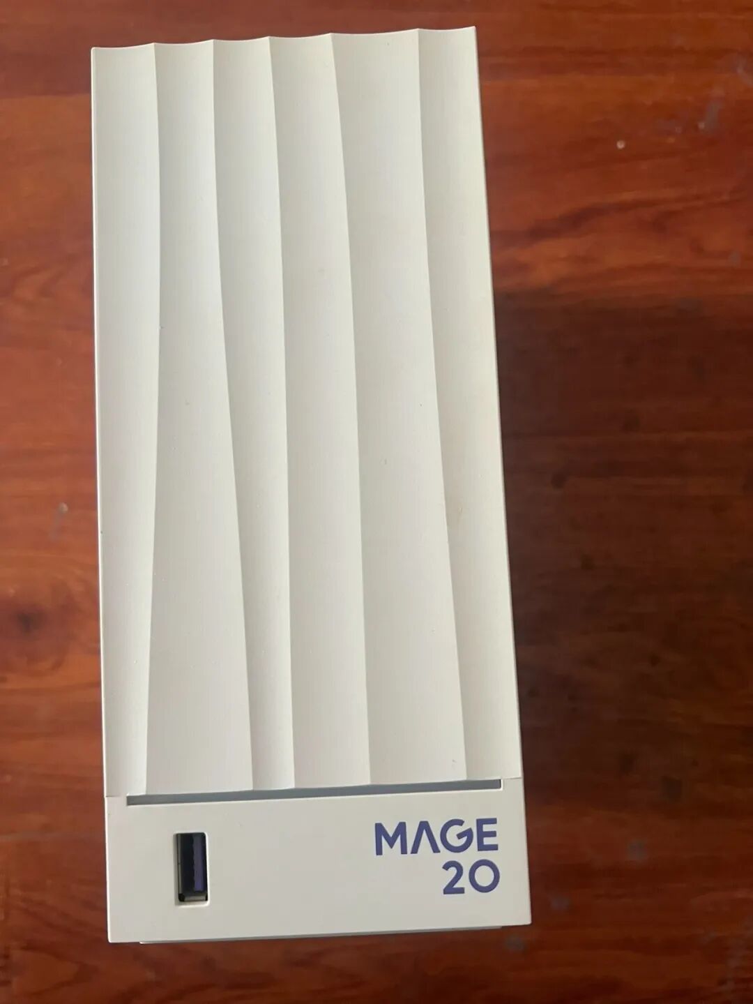 海康Mage20“偷传”第9天:官方仍无声明,我把全网线索分成三档,顺便算了笔上传账