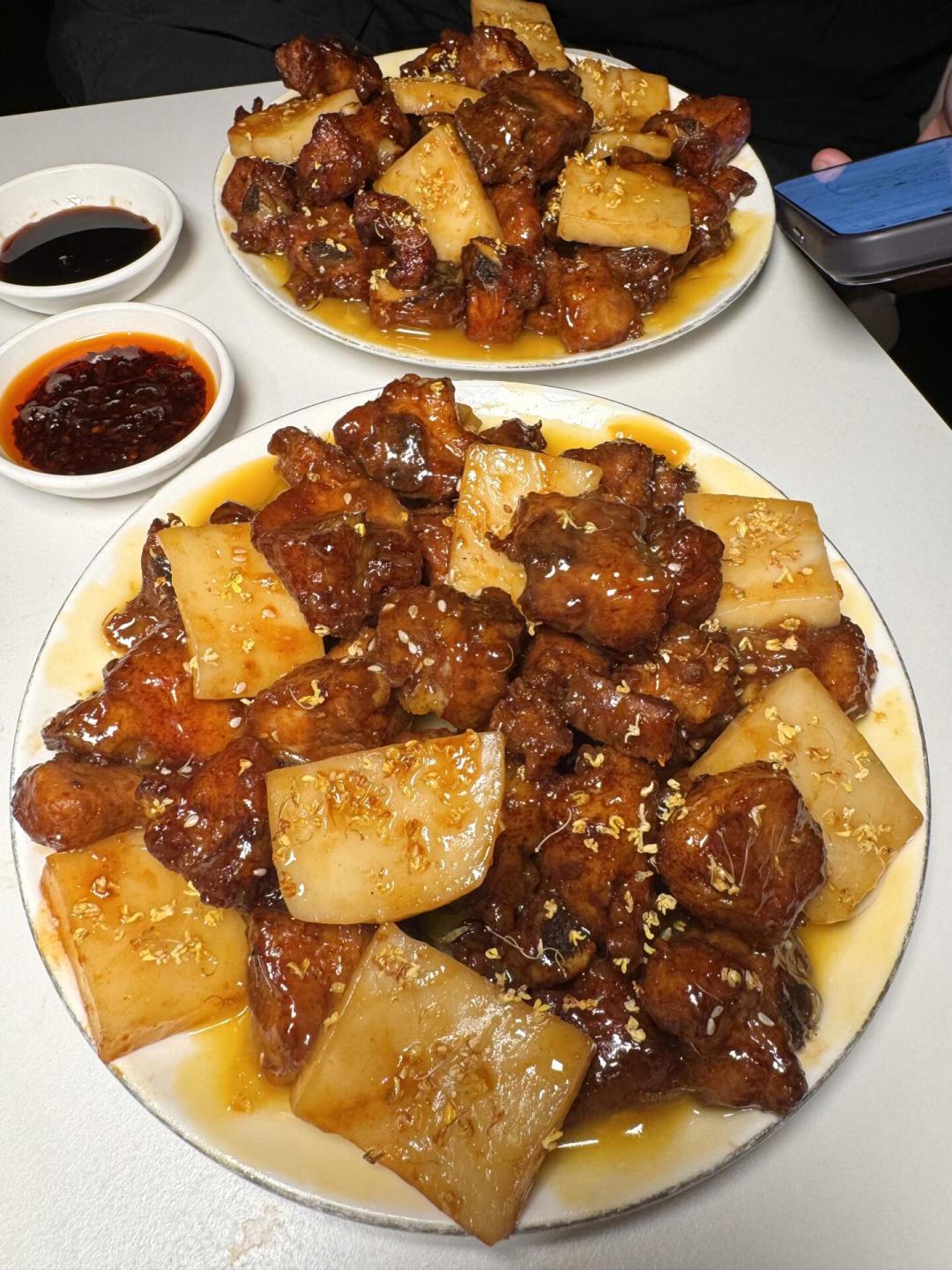 全网都在给苍蝇馆子发