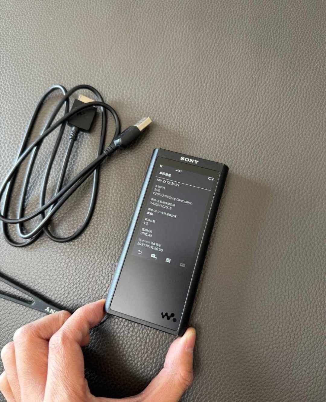 索尼Walkman全系停产，换什么？看完烧友评论区两派吵架，整理出4条路
