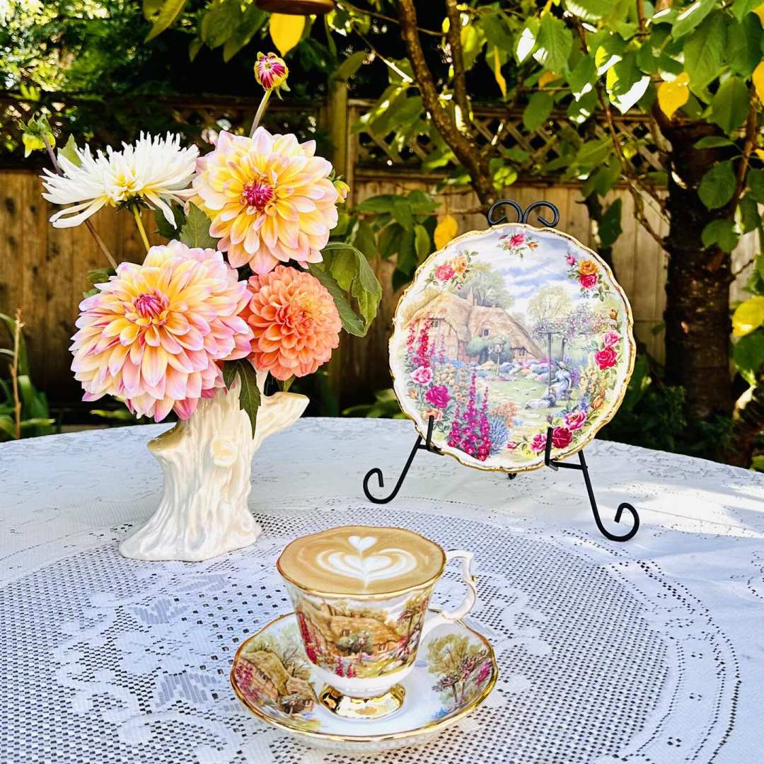 官方新品50英镑,中古店100块一套:淘皇家阿尔伯特“老镇玫瑰”,先回答这三个问题