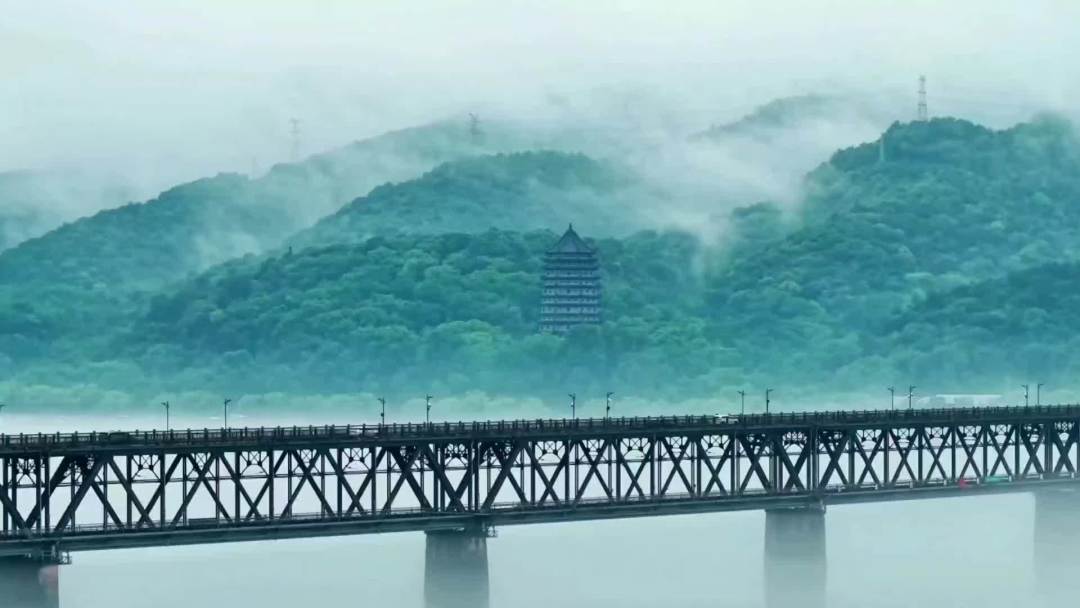八升九买《水浒传》哪个版本：我把70回、100回、120回逐一对了一遍，鲁智深的结局只在100回本里