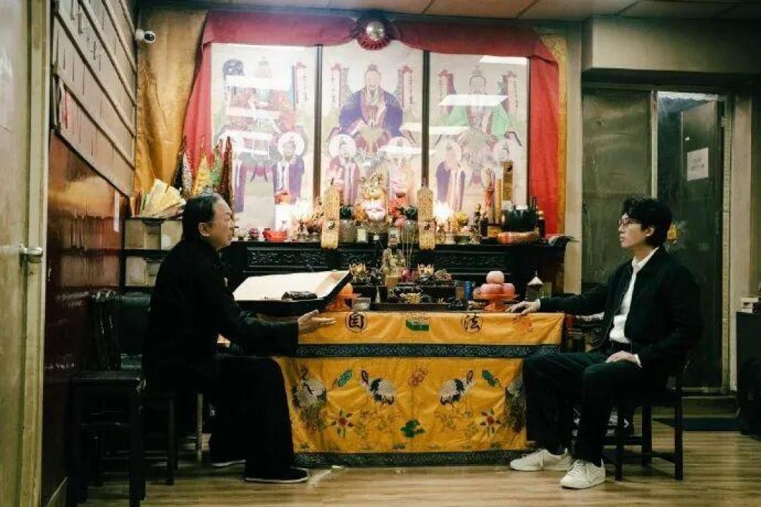 许冠文、黄子华新片暂名《一九七一》：香港废除