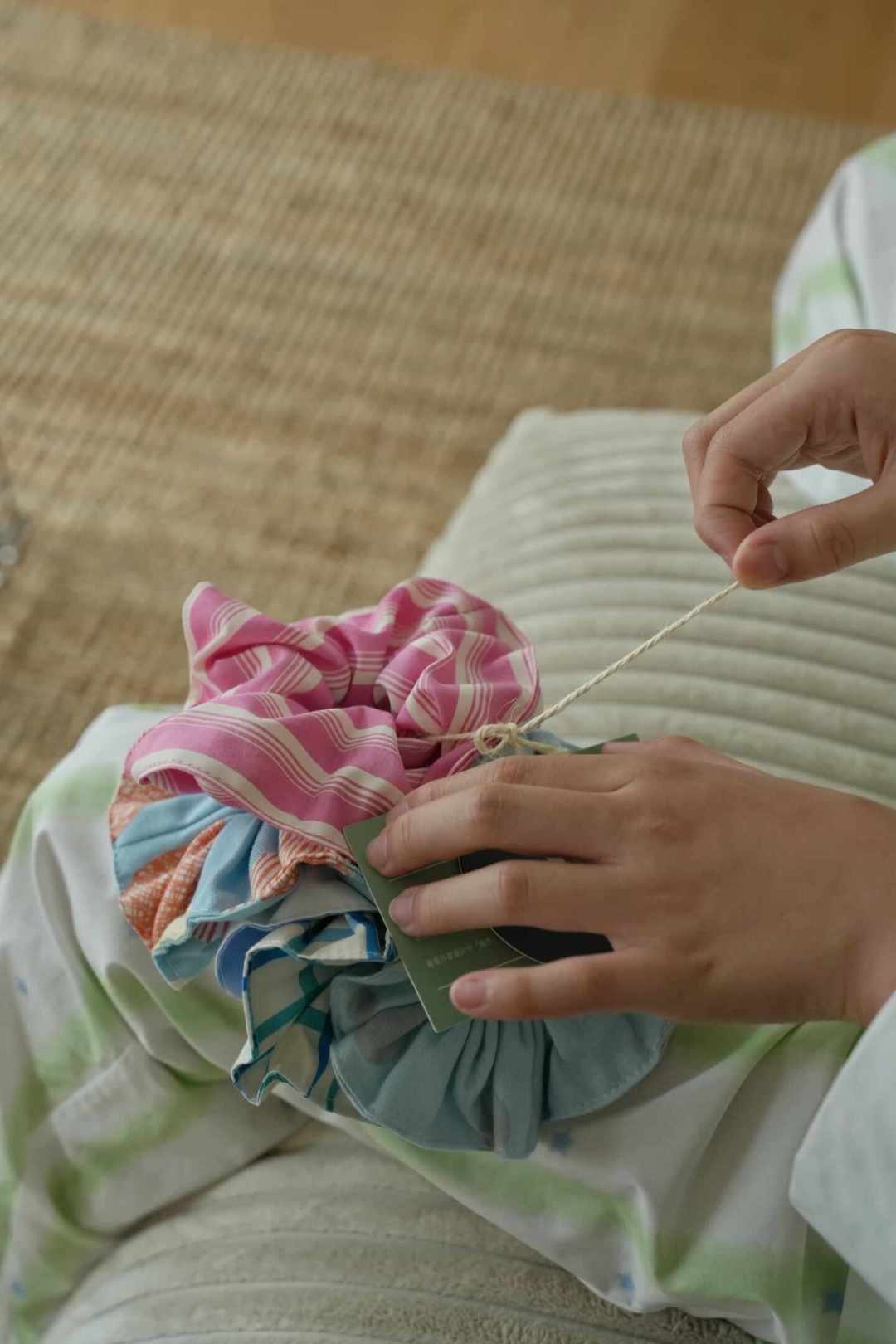 “在家躺了个假期”的帖子拿了30436个赞:外面40℃,暑假最后一周,怎么把家过成度假地