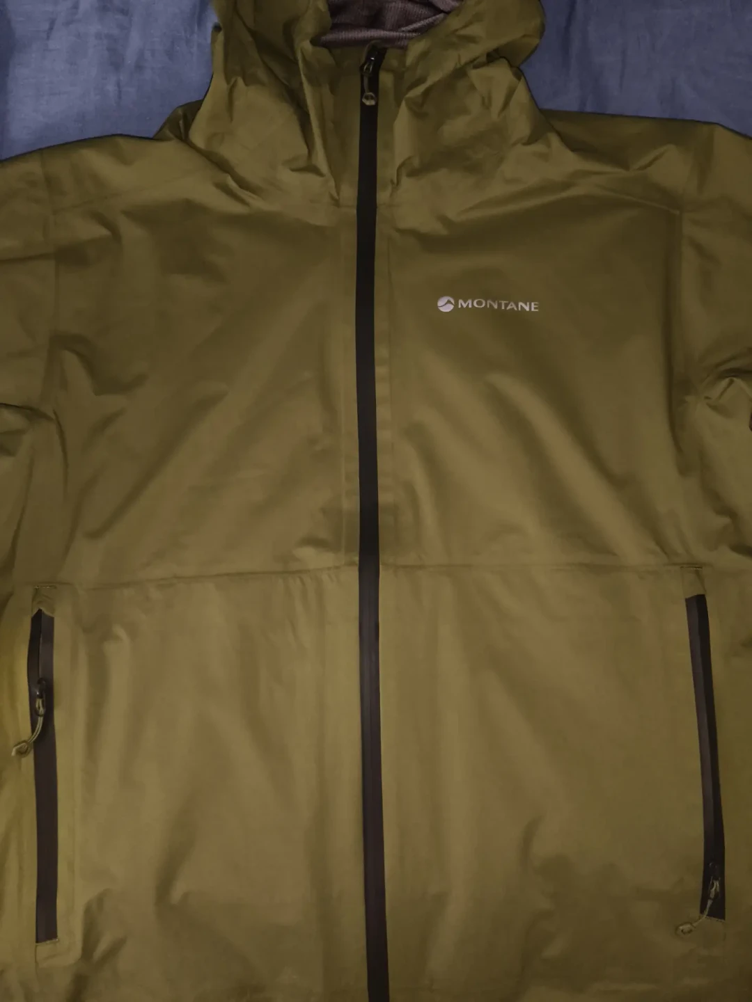 大境门开跑前一个月,拆解刚满15岁的 Montane Minimus:新壳反而变重了,反而更值得买