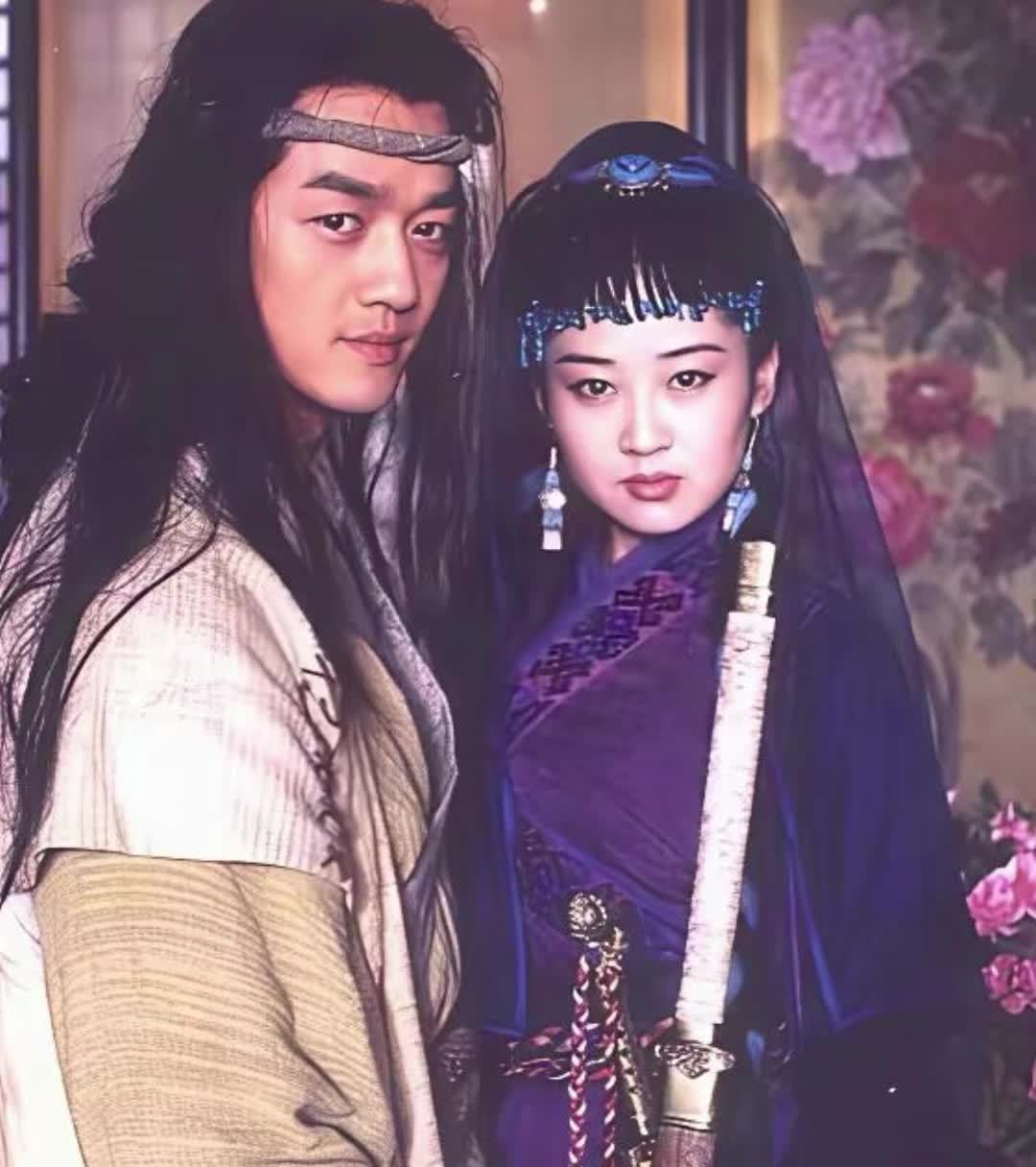全网都在给令狐冲翻案:我把最火的三条指控“赘婿、拜高踩低、最大赢家”逐条对回原著,只有一条成立一半