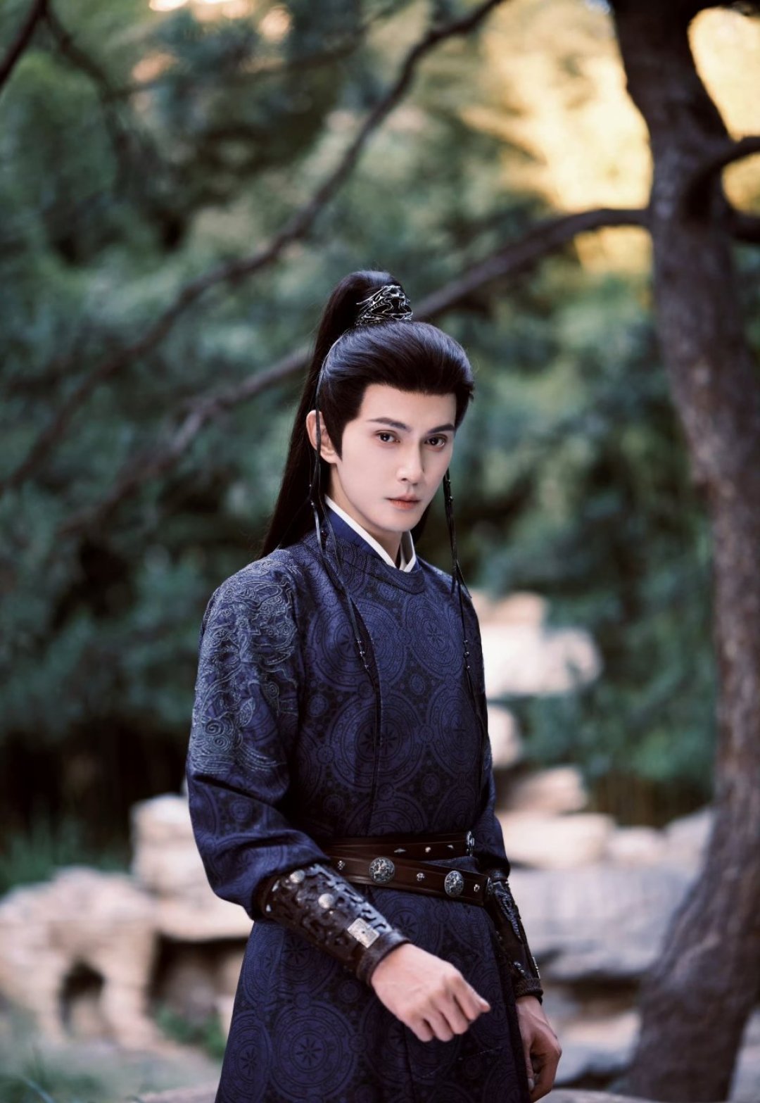 断断续续播了两年，新版《射雕》终于播完了：《金庸武侠世界》5个单元，现在补剧值不值？