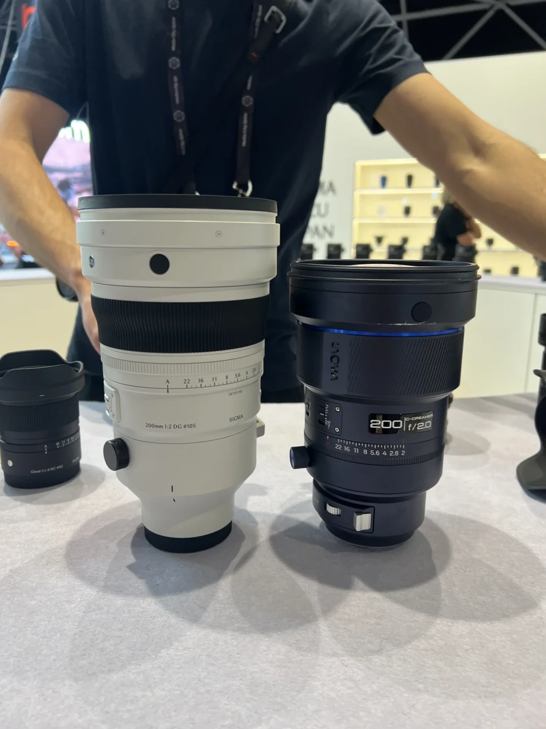 老蛙200mm F2空气切割机被骂了11个月，还值得买吗？我把全网口碑逐条对了账